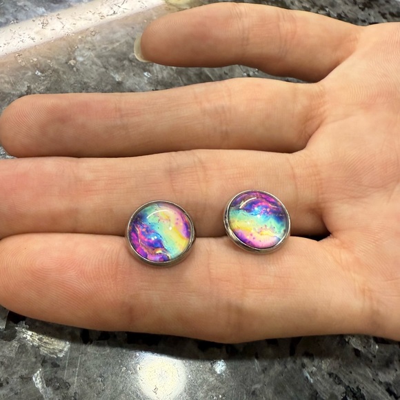2/$29 or 3/$39 NWOT Iridescent Galaxy Print Stud Earrings - Picture 6 of 7